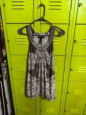 INC International Concepts Gray& White Beaded Neckline Tank